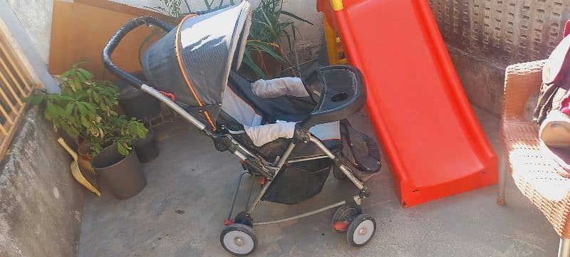 kids pram 1