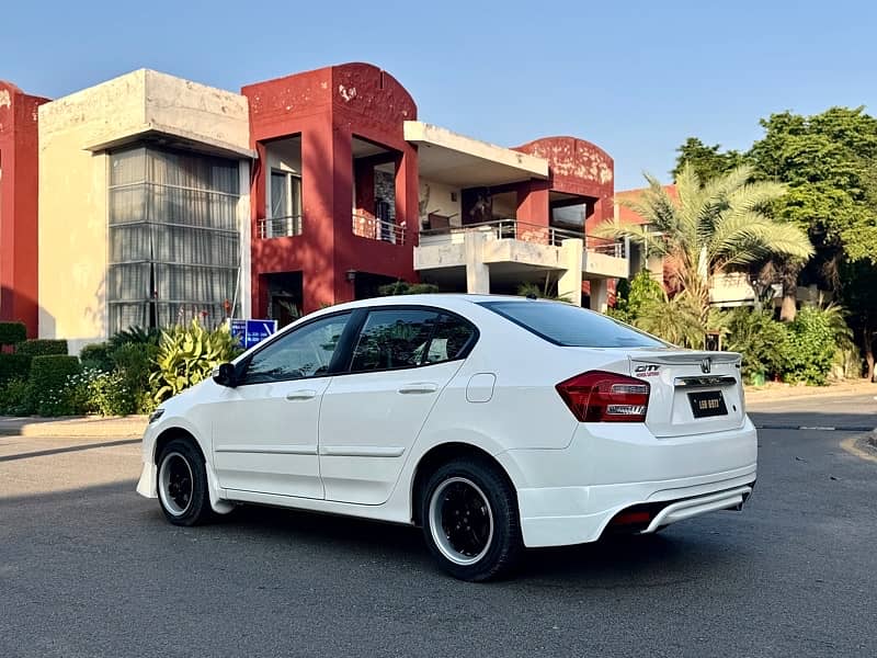 Honda City IVTEC 2019 4