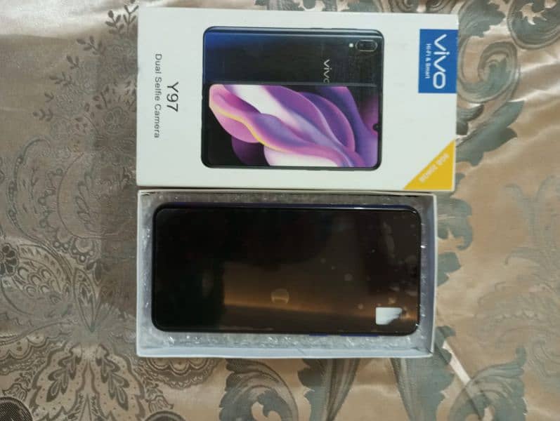 Vivo y97 8gb 256gb 10/10 lush phone 1