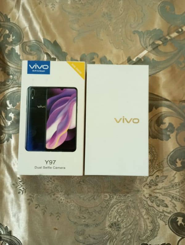 Vivo y97 8gb 256gb 10/10 lush phone 5