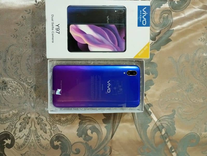 Vivo y97 8gb 256gb 10/10 lush phone 6