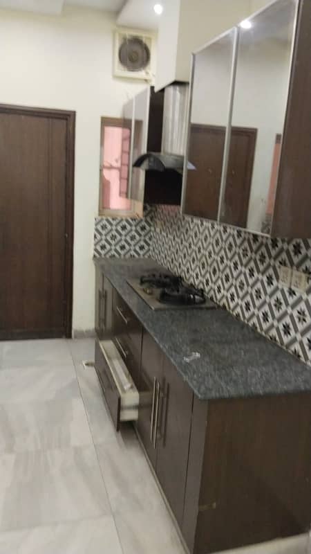 9 Marla Executive Look Lavish House For Sale in Karim Town, Halal Road, Near Satiana Road, Faisalabad 1