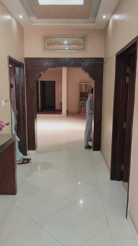 9 Marla Executive Look Lavish House For Sale in Karim Town, Halal Road, Near Satiana Road, Faisalabad 8