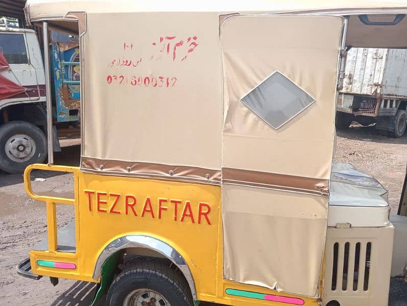 tezraftar rickshaw.       mob 03027093186 7