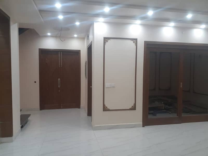 10 Marla House For Sale In Abdullah Garden 20