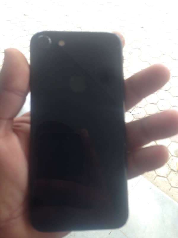 I phone 7 128 gb non pta 3