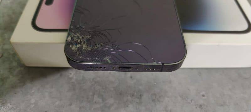 iphone 14 pro max pta approved back crack 6