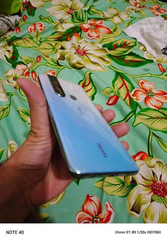 Tecno Camon15 pro 4