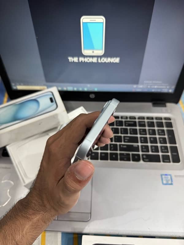 Iphone 15 Blue colour Factory Unlock both sims non active 4