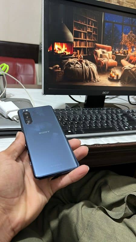 Sony Xperia 5 mark 2 for sale 0