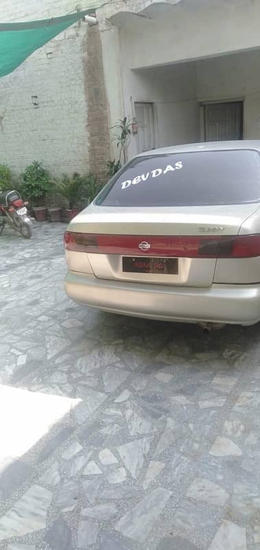 Nissan Sunny 1998 4