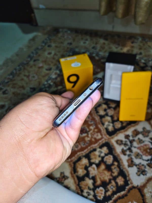 Realme 9 6