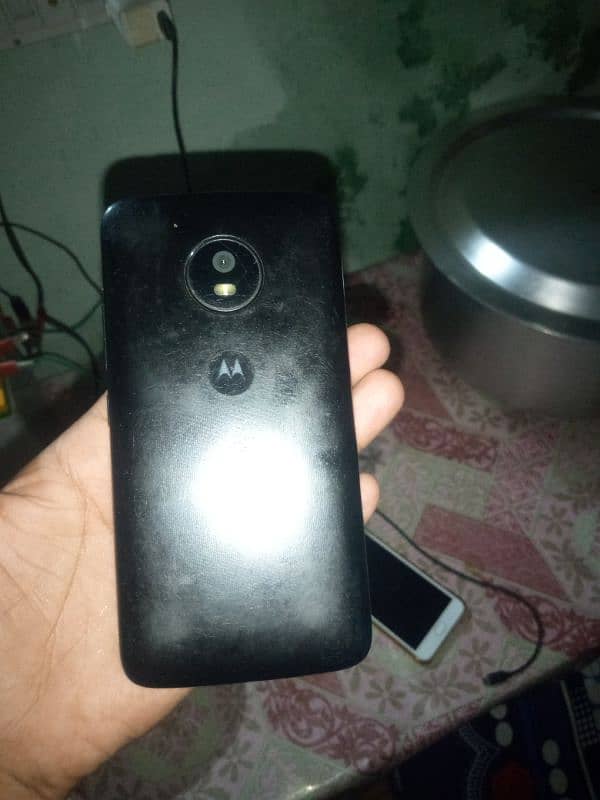 Moto e4 16gb PTA approved urgent sale pasio ki need ha Thanks 0