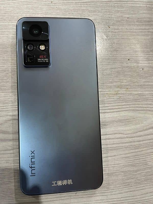 Infinix Zero X Pro 8+3 128 4