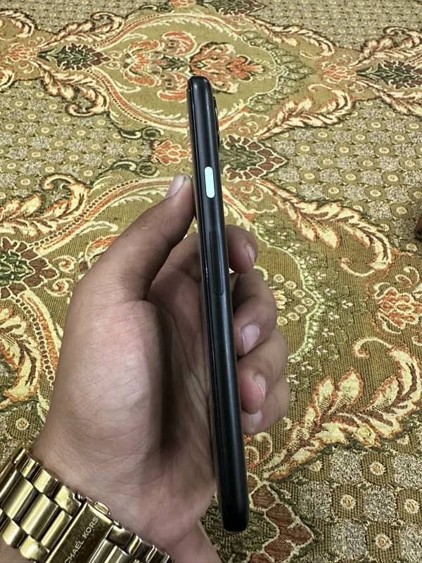 Google pixel 4a 4g 128gb official PTA approved 0