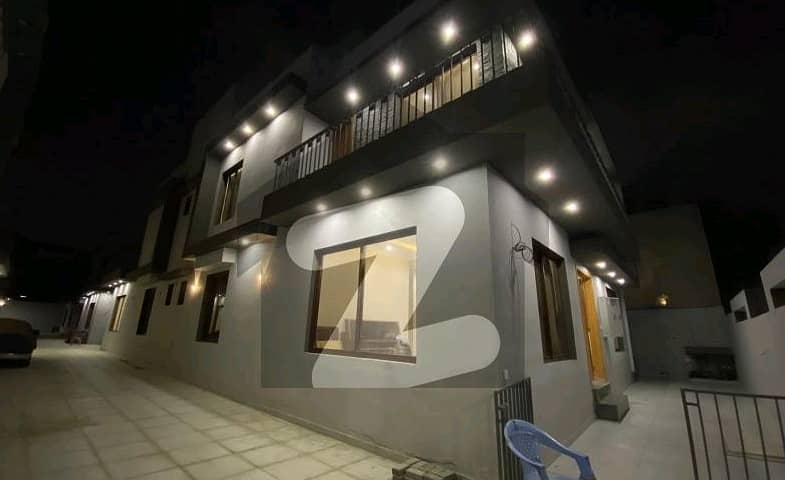 Prime Location House Of 250 Square Yards Is Available In PECHS Block 6 3