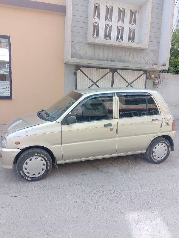 Daihatsu Cuore 2009 5