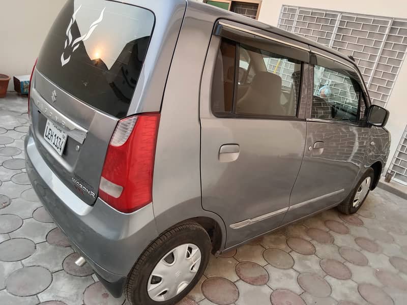 Suzuki Wagon R 2017 6