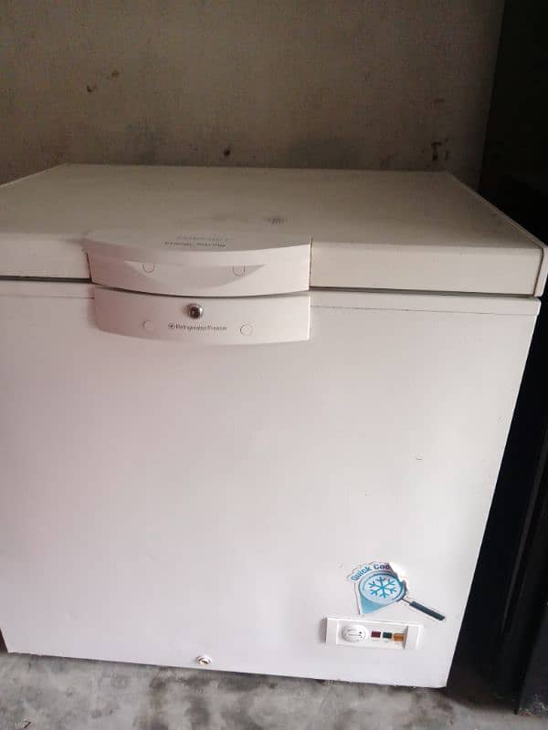 German compressor gas deep freezer good condition good 03281459645 3