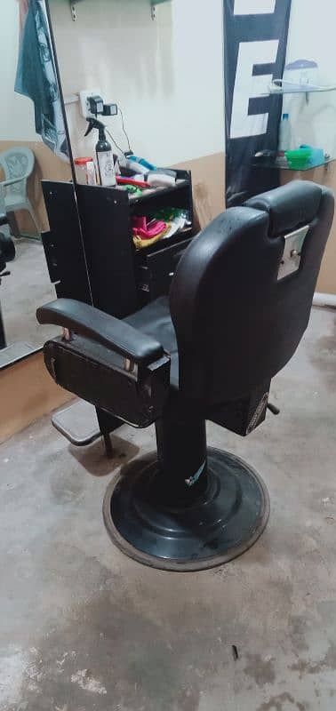 barber chair 2