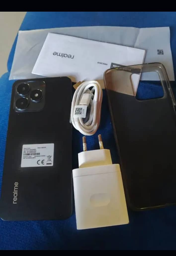 Realme C53 6/128gb kit and orginal Charger 0