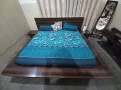 Modern King-Sized Wooden Bed – Comfortable & Stylish