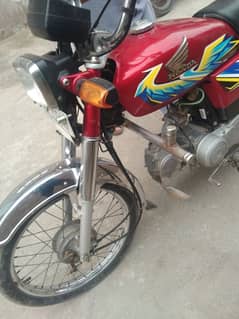 Honda CD 70 red colour