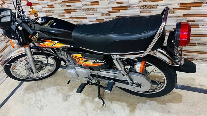 honda cg 125 3400km only 3