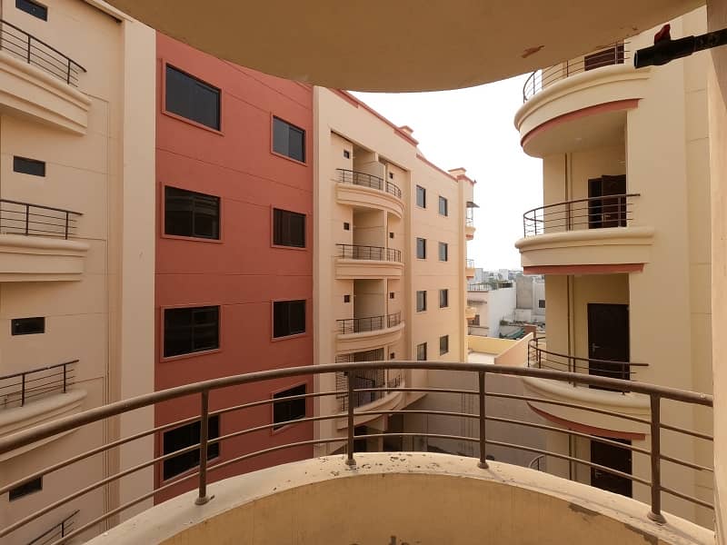 Prime Location Saima Arabian Villas Flat For sale Sized 700 Square Feet 1