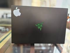 Razer blade Gaming Laptop i7 11th gen RTX 3080 32 tb 1tb