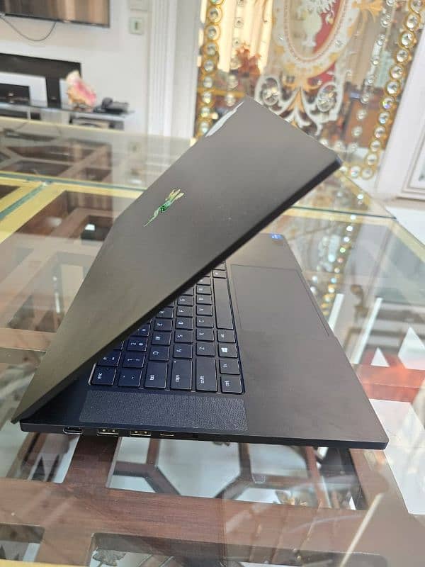 Razer blade Gaming Laptop i7 11th gen RTX 3080 32 tb 1tb 1