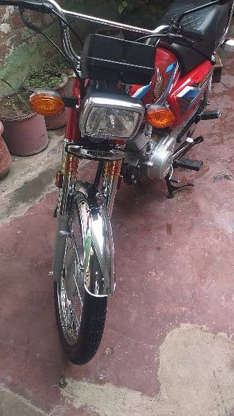 honda 125 fresh bike 1