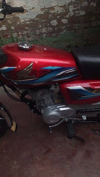 honda 125 fresh bike 10