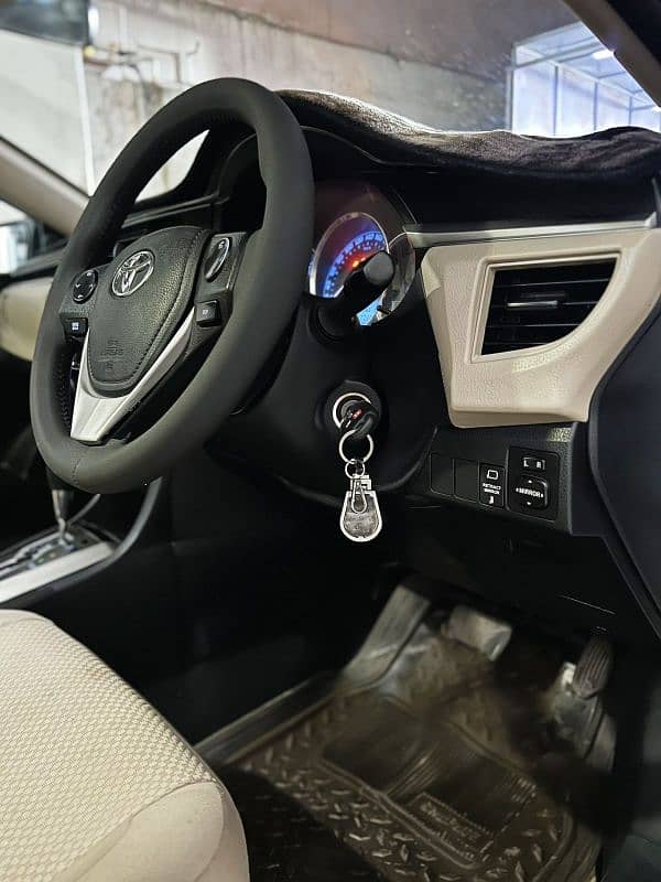 Toyota Corolla Altis 2016 Automatic 7