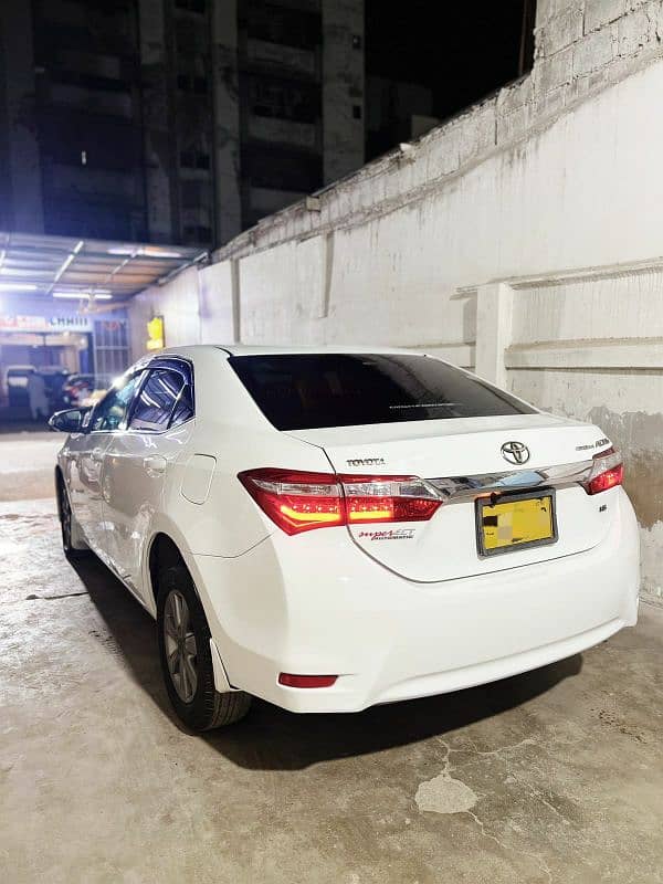 Toyota Corolla Altis 2016 Automatic 13