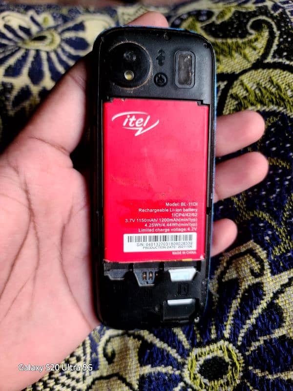 itel Mobile 3