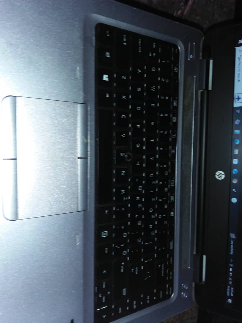 HP laptop i5 7th generation 1