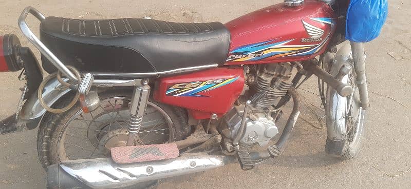 Honda 125 used 2018 model Rs. 105,000/- 0