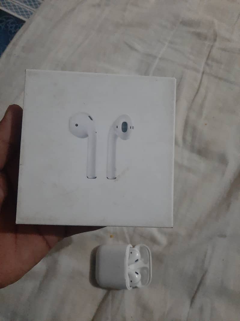 apple airpod 2nd generation 3 month use 4