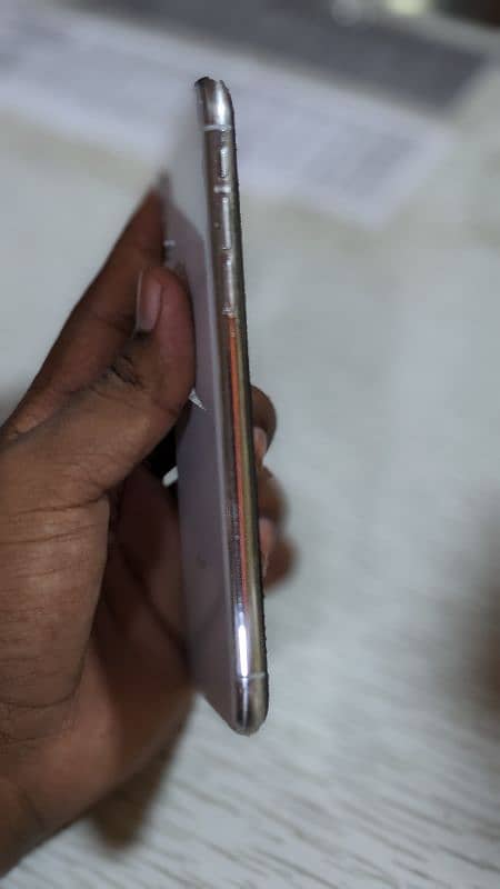 Iphone x   64gb non pta 3