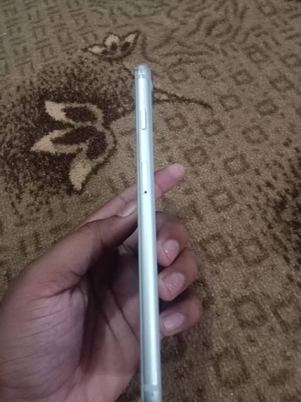 Apple iPhone 8 Plus silver colour brand new condition pta approved 9