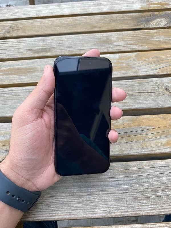 Iphone 15 Pro 128 GB 3