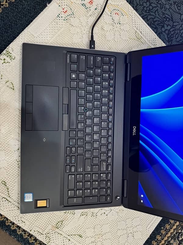 Dell Precision 7530 i7/8th 4