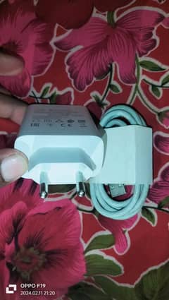 Vivo 80 wat charger original box wala 03129572280