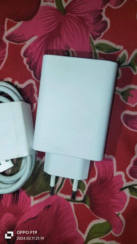 Vivo 80 wat charger original box wala 03129572280 3