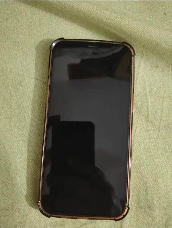 Apple iPhone 12 Pro Max 256GB (Non-PTA) 1