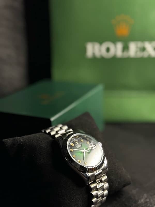 Rolex | watch | Mens watch |  time and date | 8