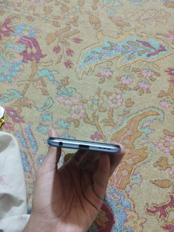 Vivo y51s negotiable price 1