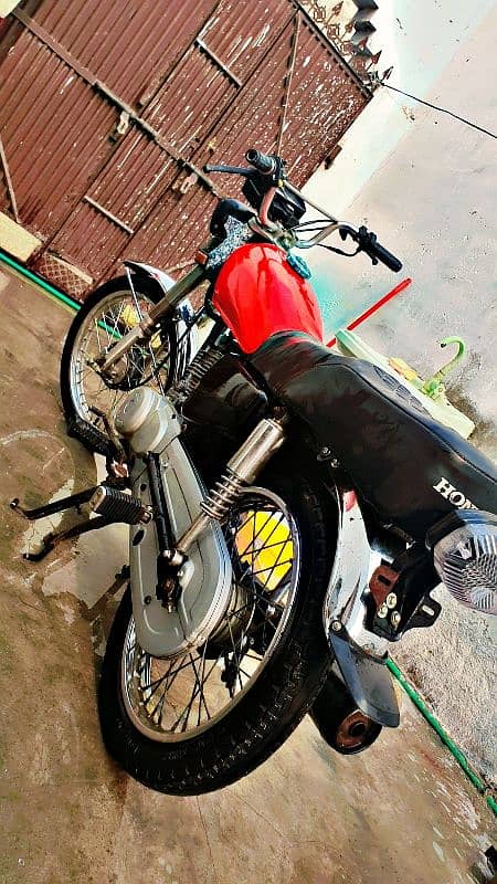 Bike ko all panjb ka number hy 3