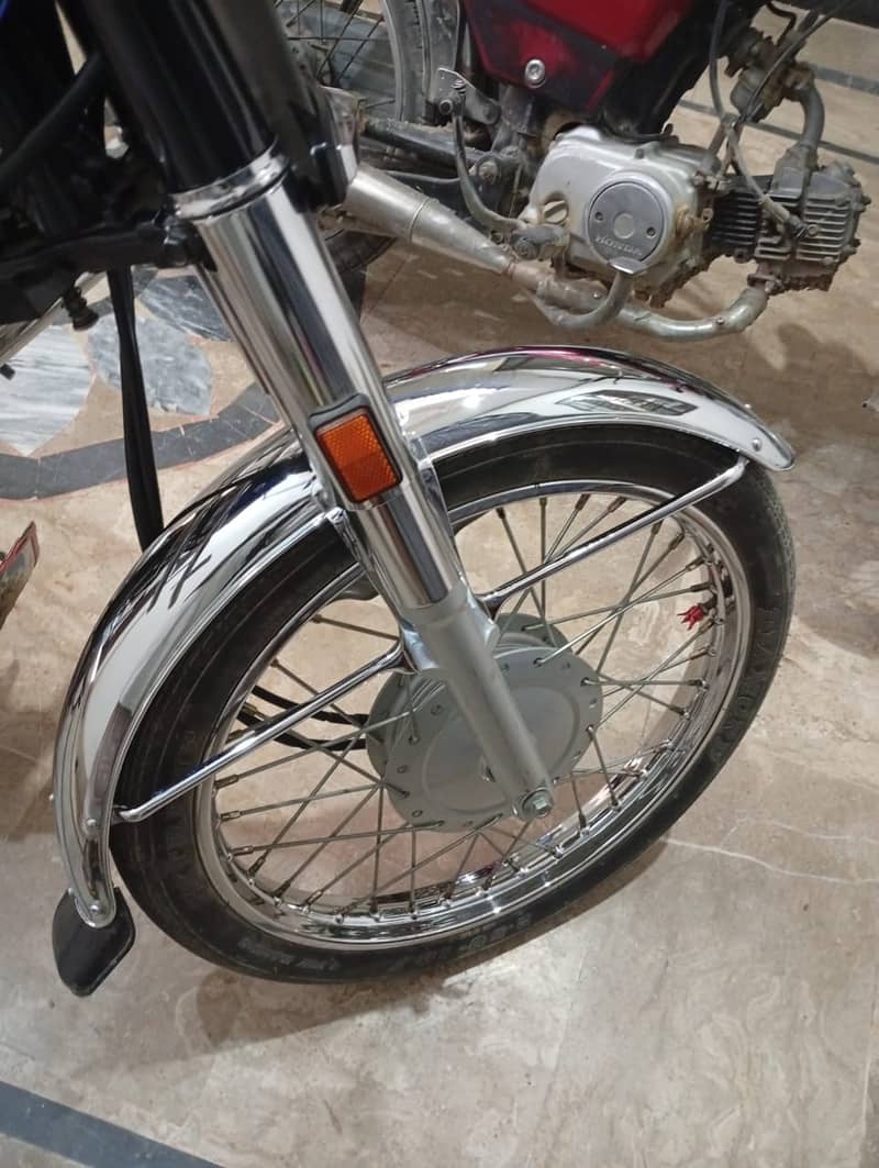 Honda CG 125 6